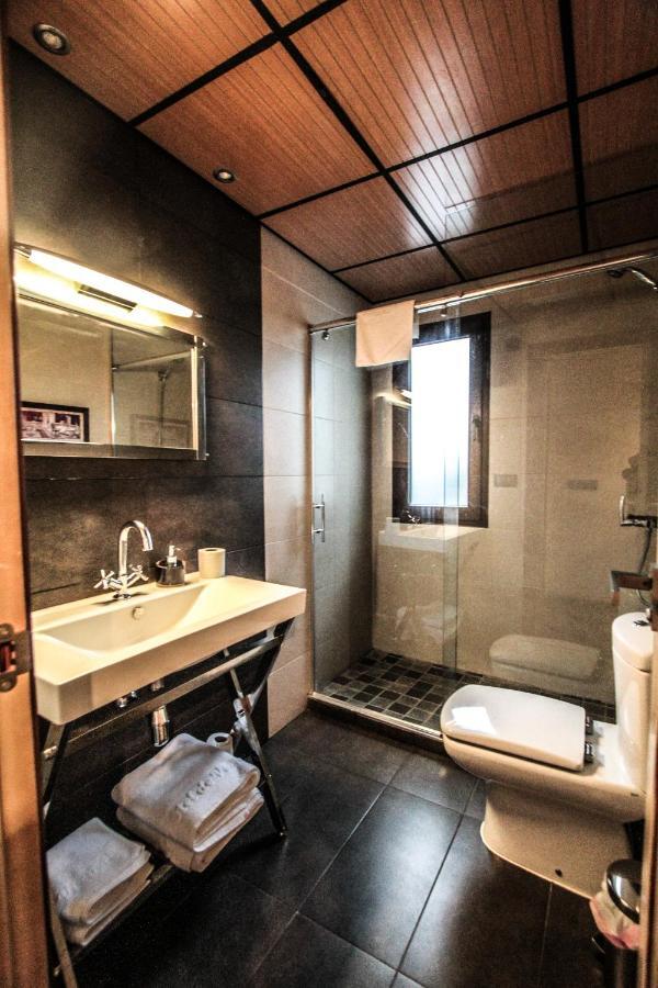 Apartamentos Turisticos Aguas De Víznar Eksteriør billede